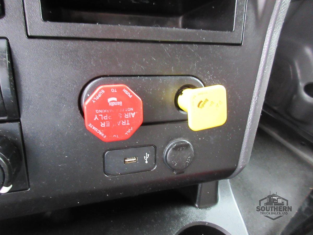 Used 2021 INTERNATIONAL LT