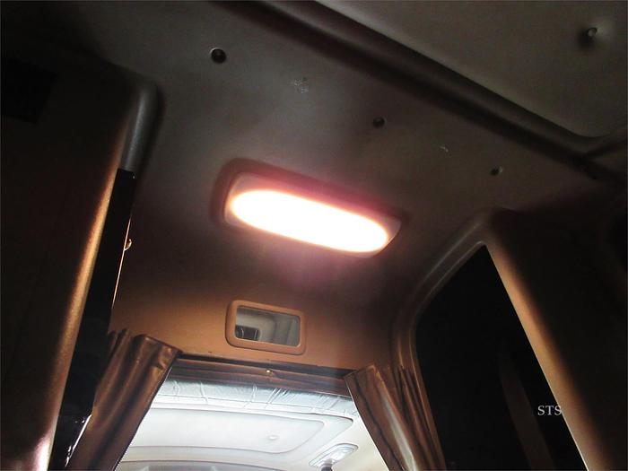 Used 2017 PETERBILT 389