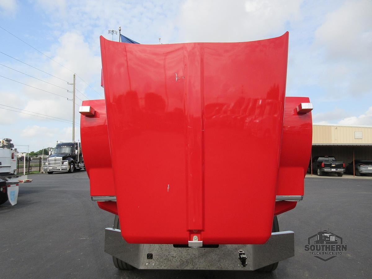 Used 2013 KENWORTH T800