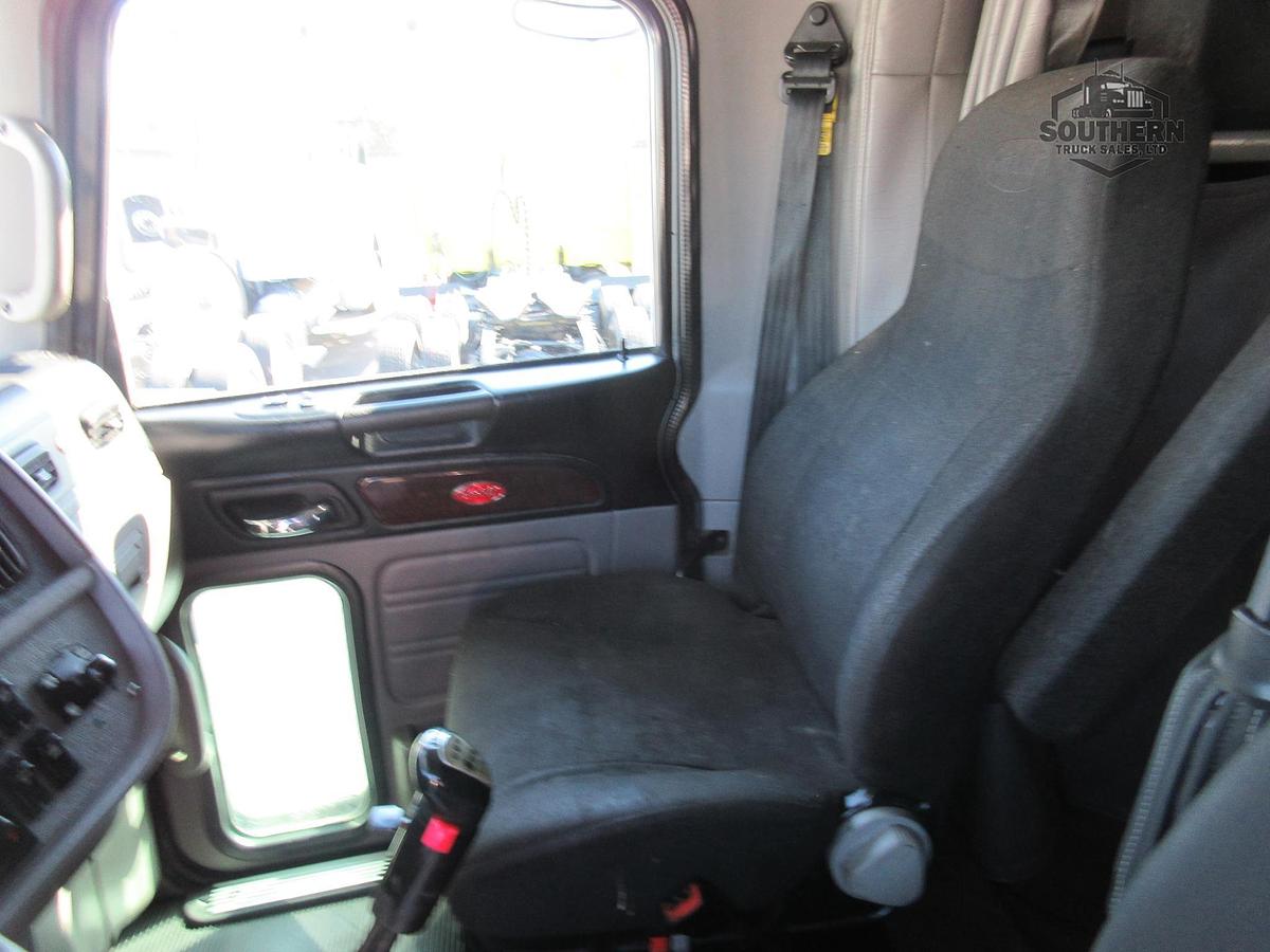 Used 2019 PETERBILT 389