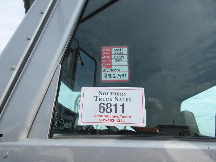 Used 2015 PETERBILT 389