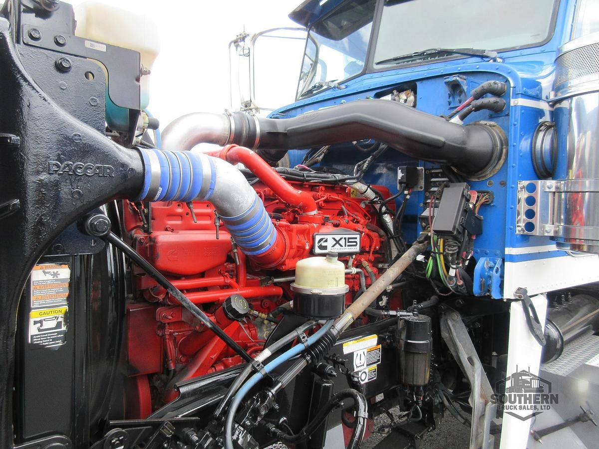 Used 2019 PETERBILT 389