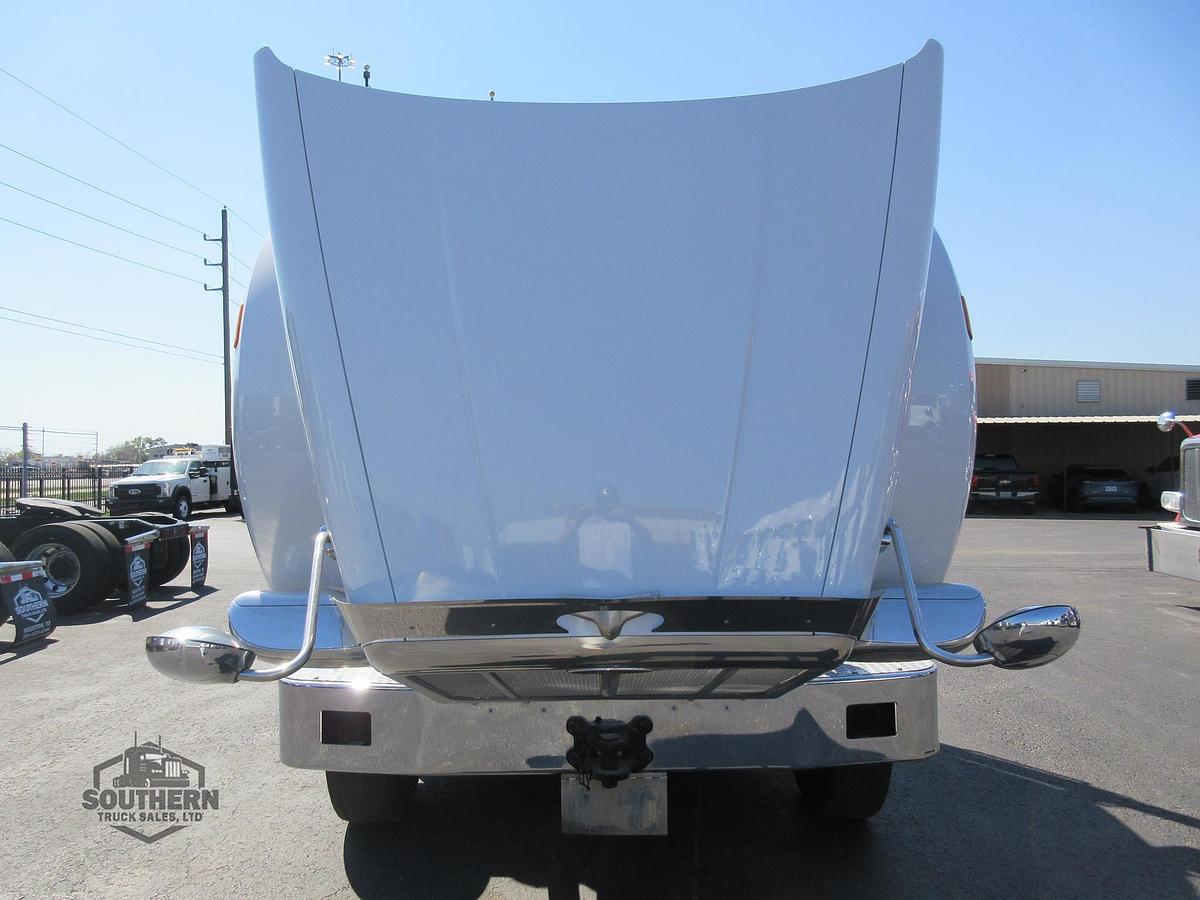 Used 2020 PETERBILT 567