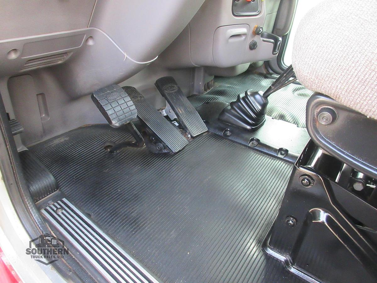 Used 2021 PETERBILT 389