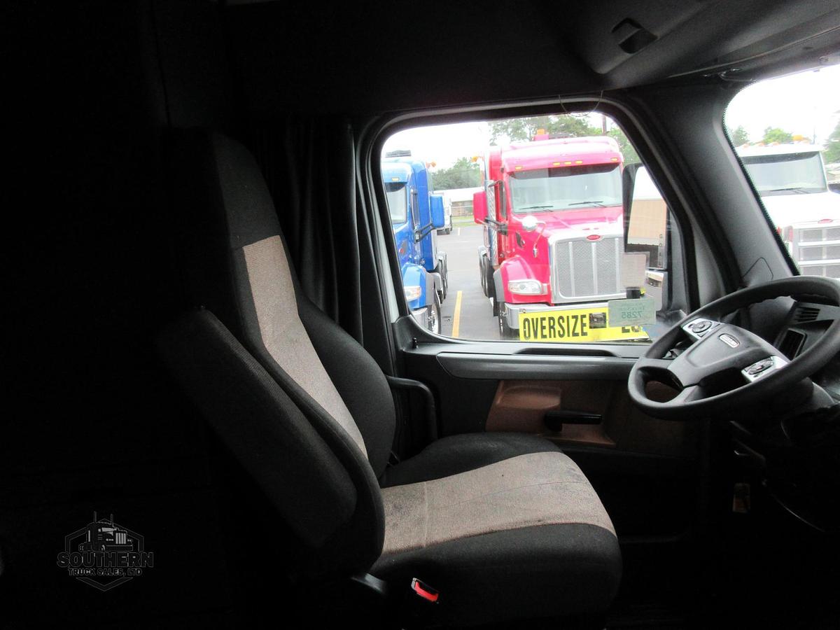 Used 2020 FREIGHTLINER CASCADIA 126