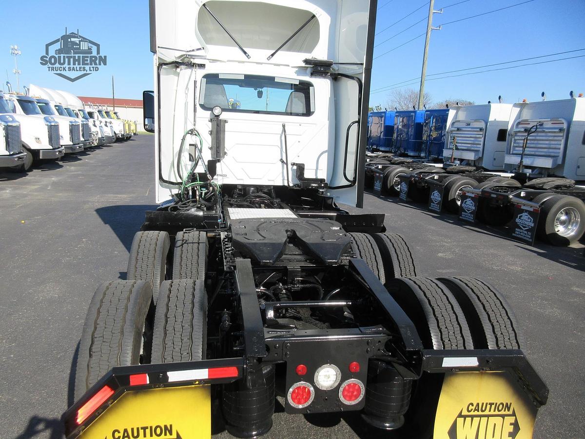 Used 2021 INTERNATIONAL LT