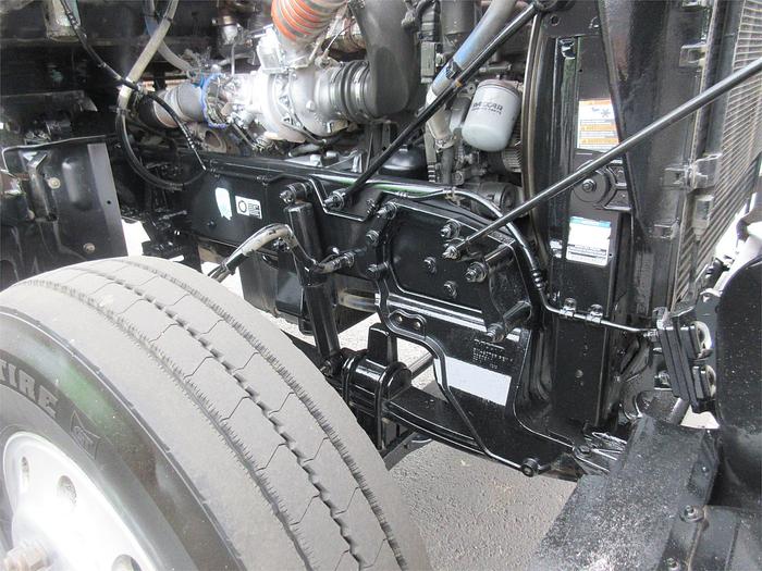 Used 2020 PETERBILT 567