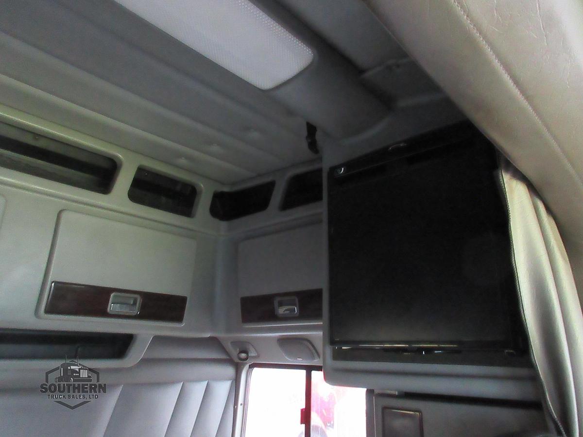 Used 2019 PETERBILT 389