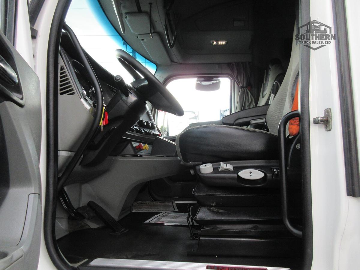Used 2020 KENWORTH T880