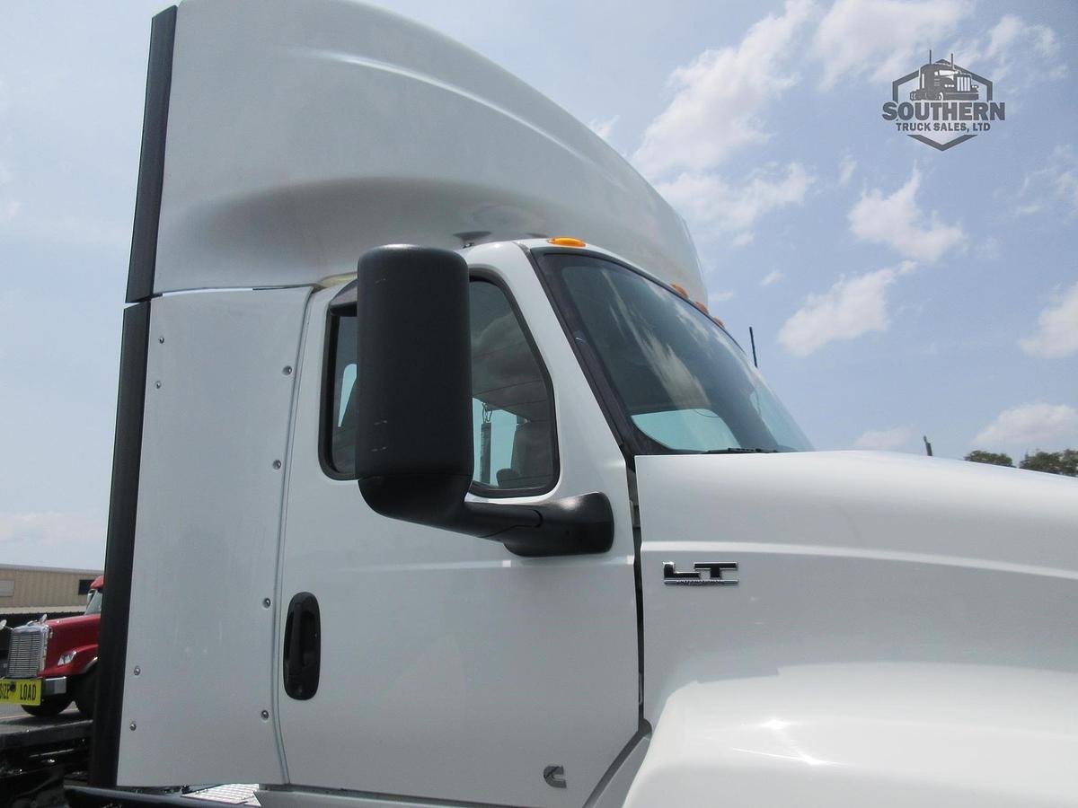 Used 2021 INTERNATIONAL LT