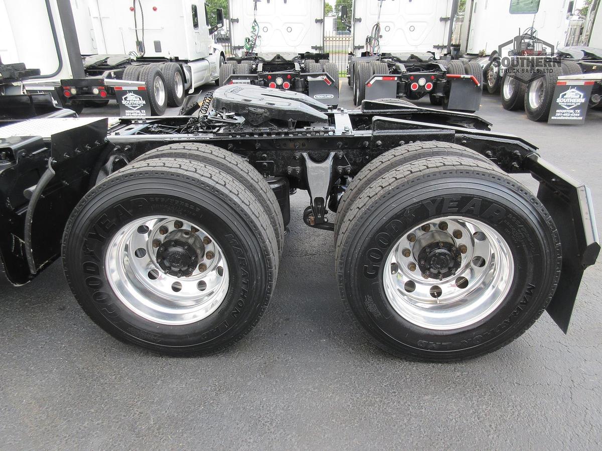 Used 2021 INTERNATIONAL LT