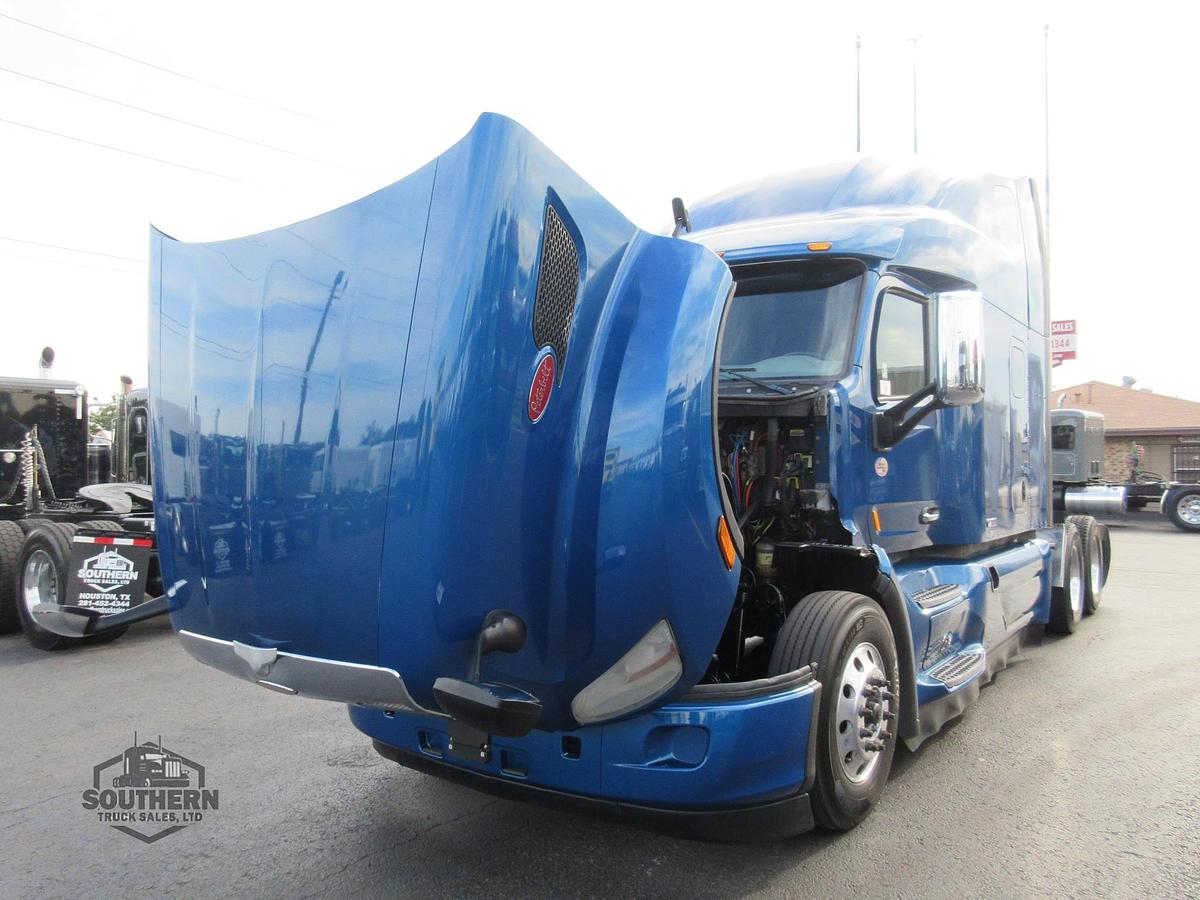 Used 2021 PETERBILT 579