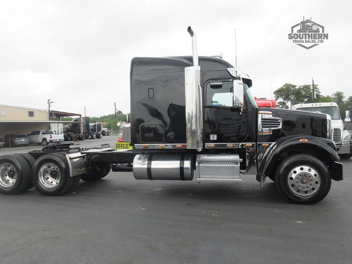Used 2023 FREIGHTLINER CORONADO 122 SD