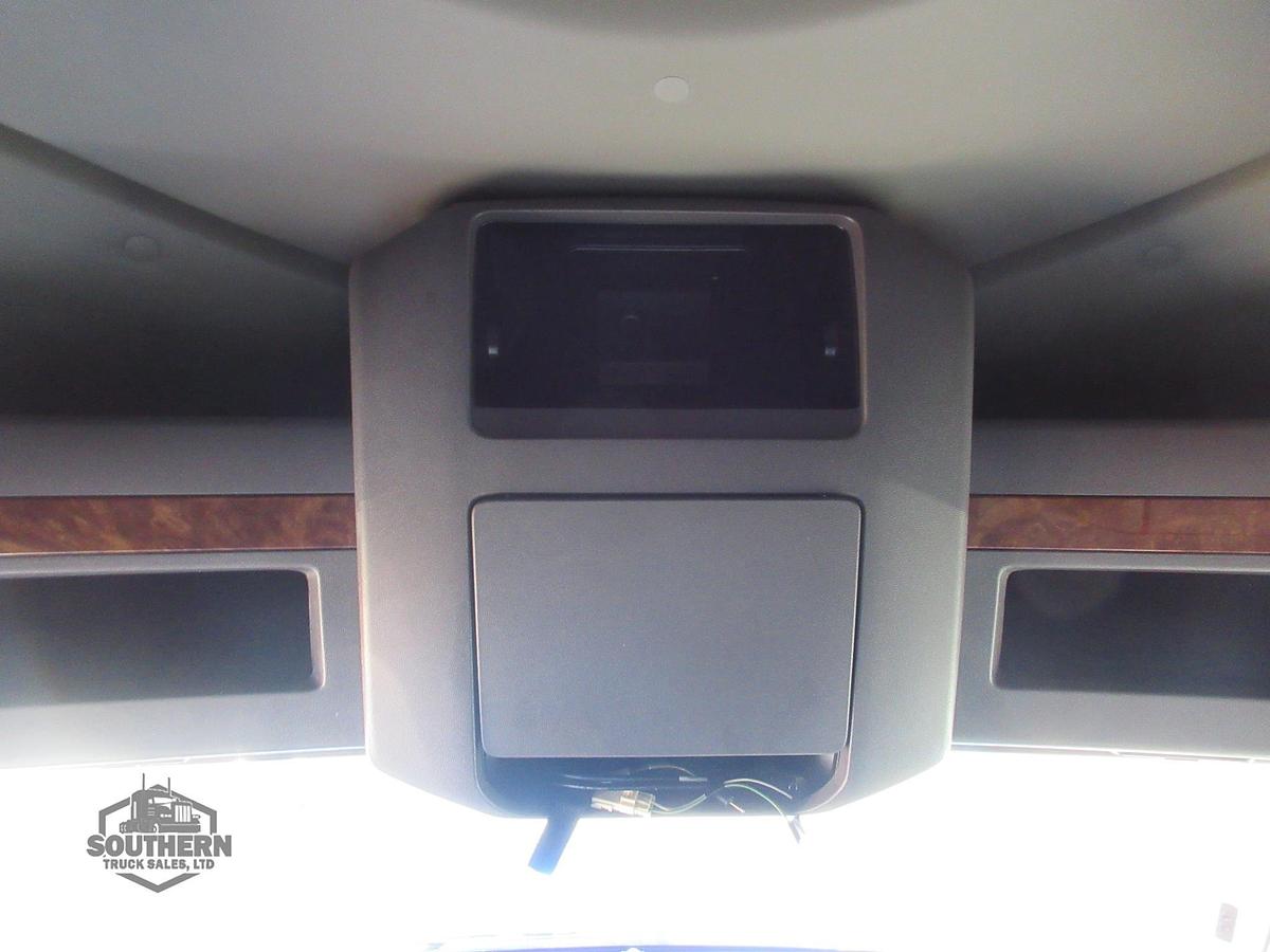 Used 2021 INTERNATIONAL LT