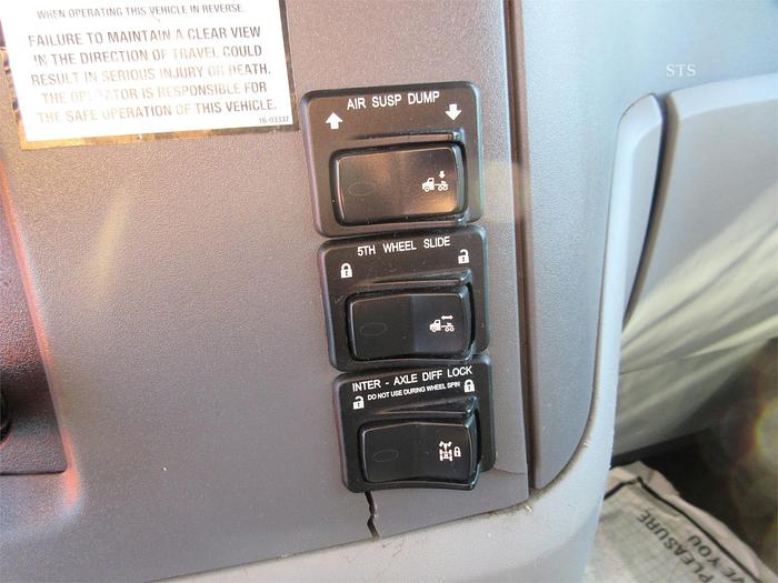 Used 2016 PETERBILT 579