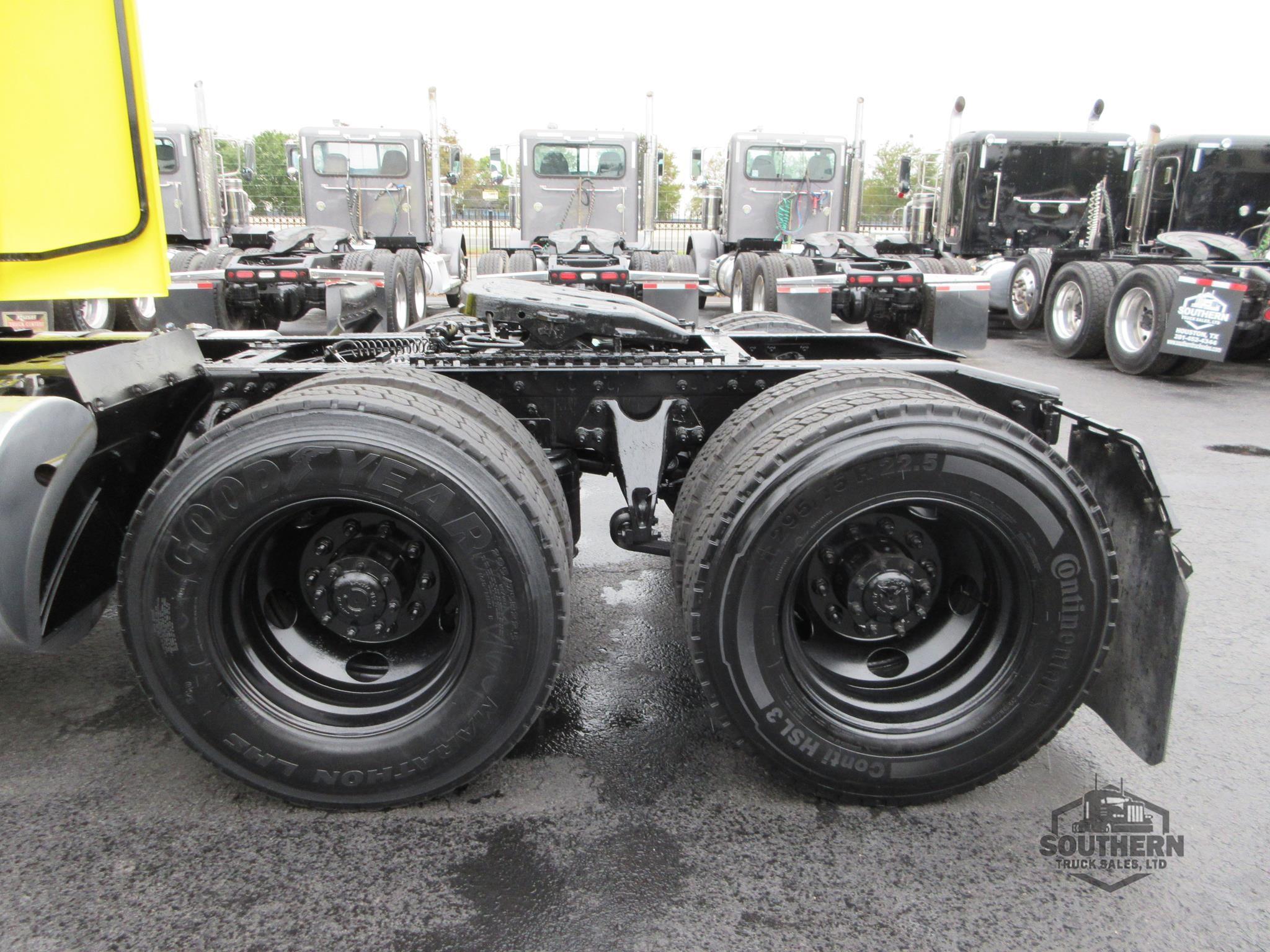 Used 2023 INTERNATIONAL LT