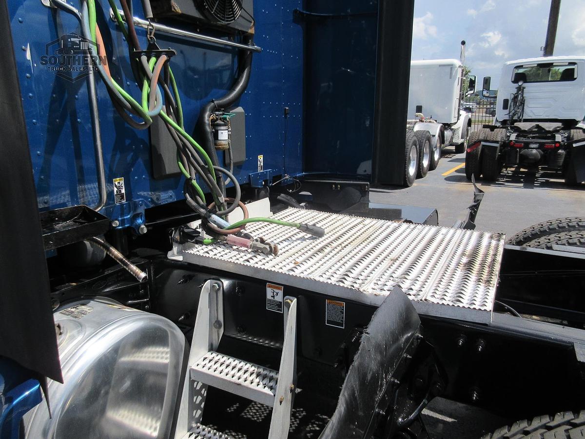 Used 2021 PETERBILT 579