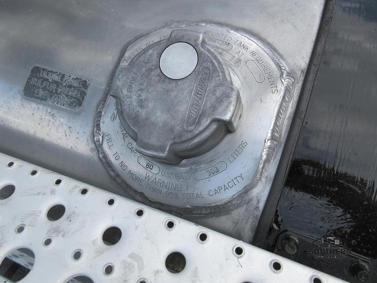 Used 2018 FREIGHTLINER CASCADIA 125