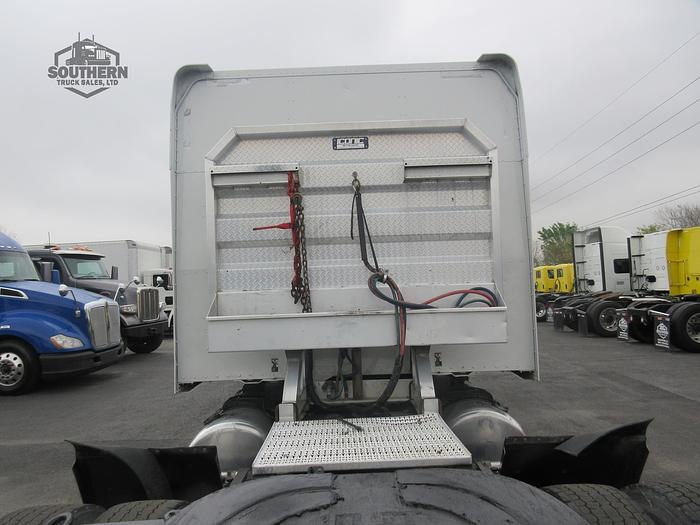 Used 2020 PETERBILT 389