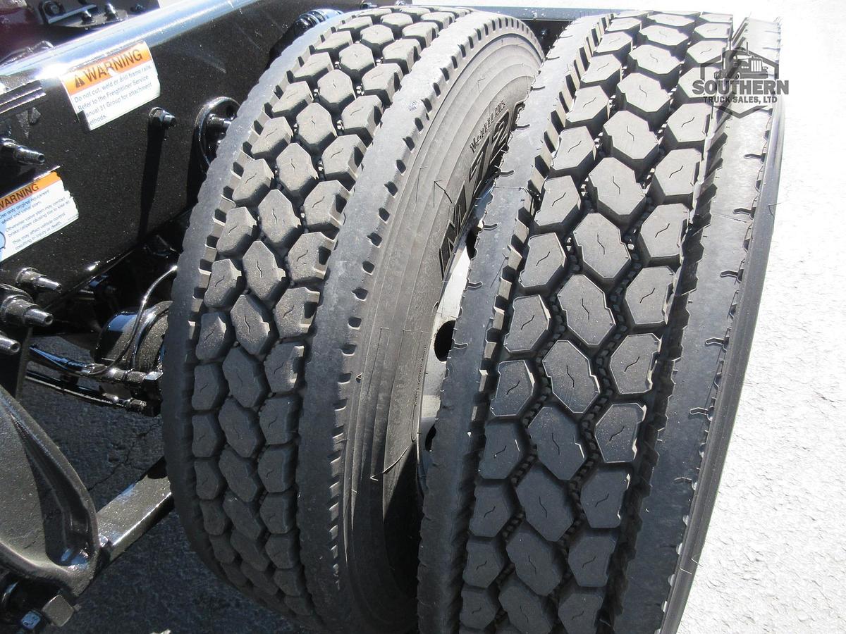 Used 2020 FREIGHTLINER CASCADIA 126
