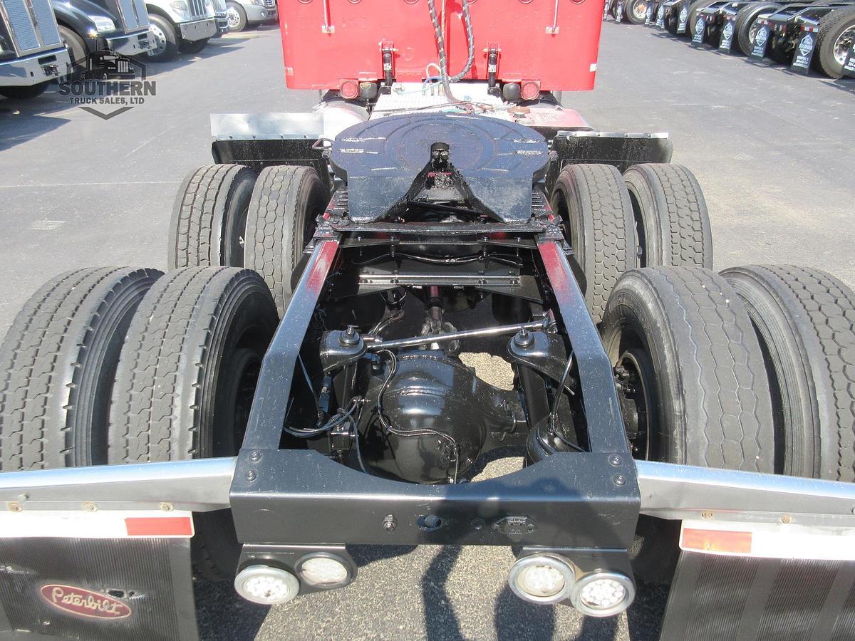 Used 2014 PETERBILT 389