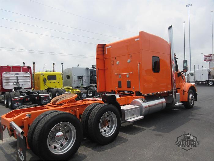 Used 2018 PETERBILT 567