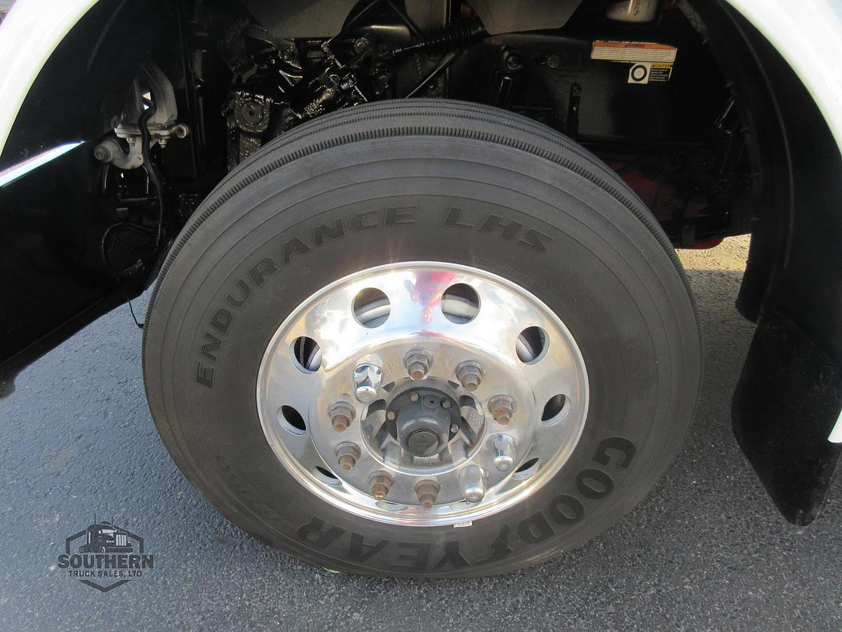 Used 2018 PETERBILT 389