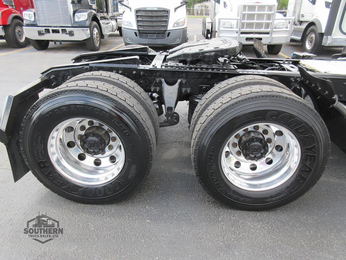 Used 2021 INTERNATIONAL LT