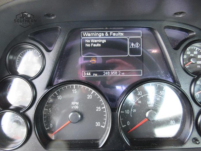 Used 2020 PETERBILT 567