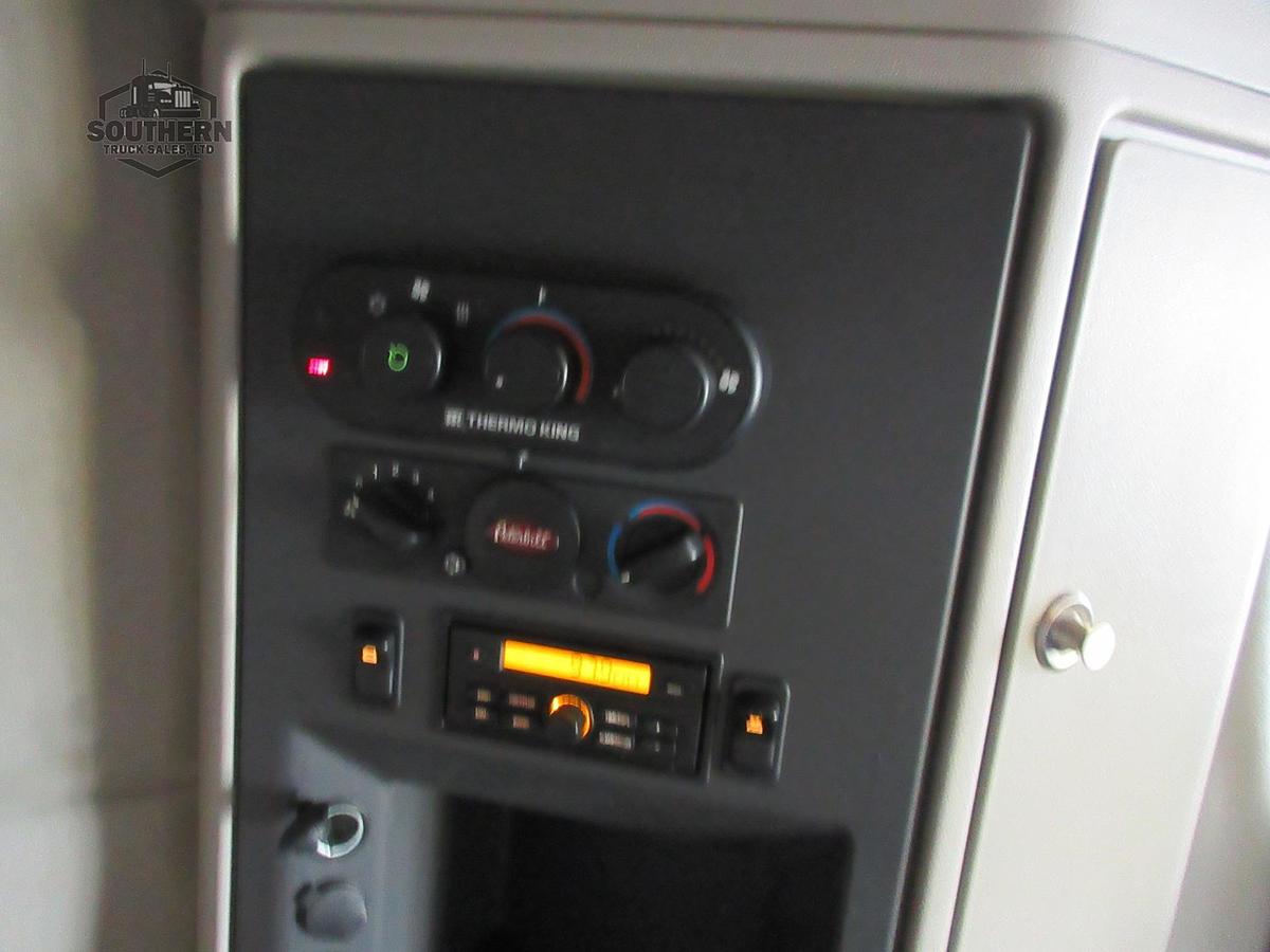 Used 2021 PETERBILT 567