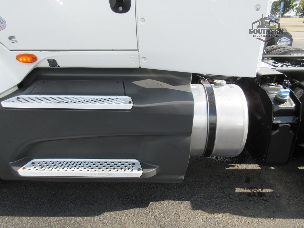 Used 2022 INTERNATIONAL LT
