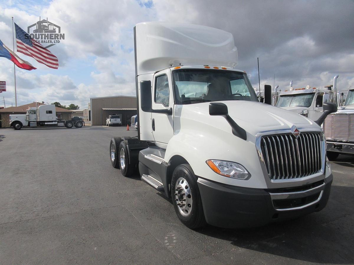 Used 2021 INTERNATIONAL LT