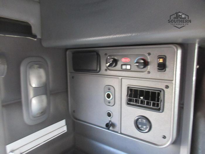Used 2018 PETERBILT 389