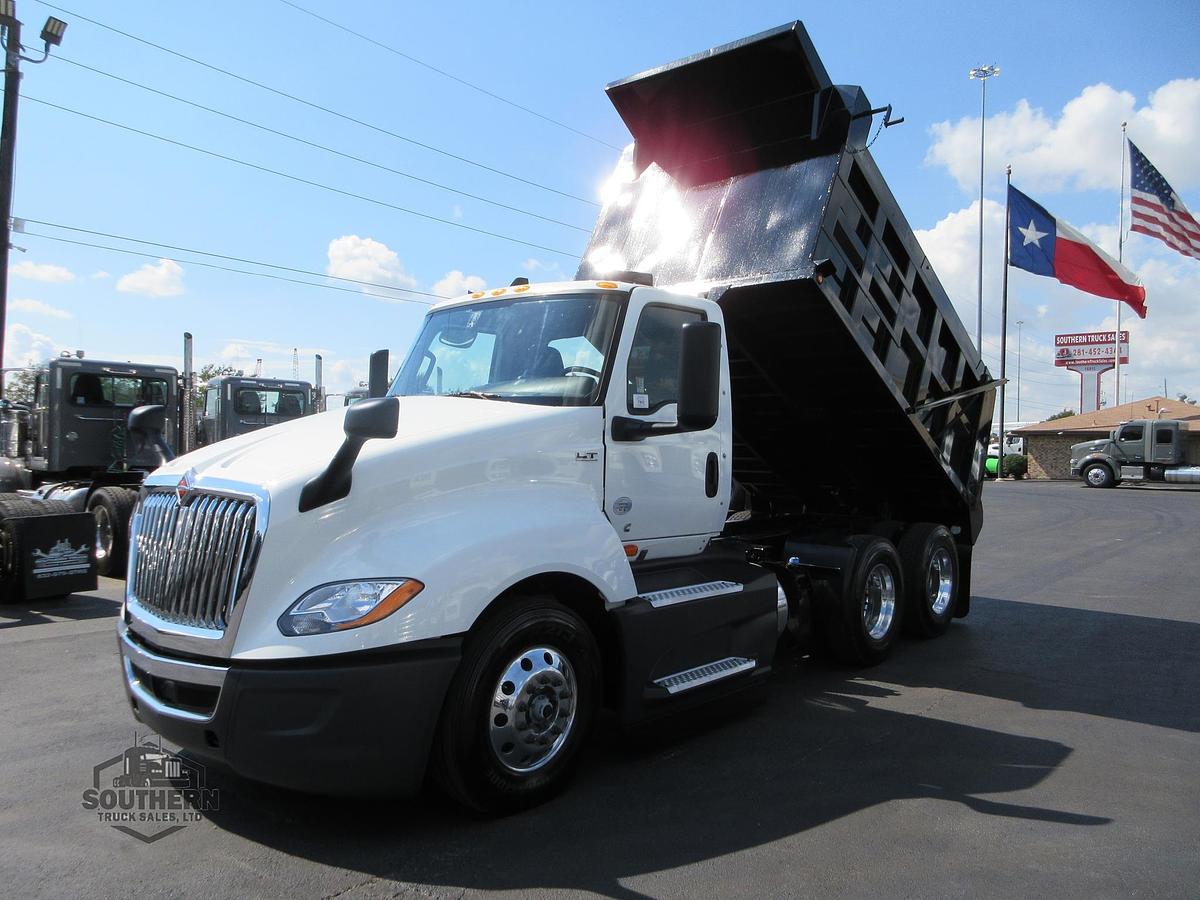 Used 2022 INTERNATIONAL LT