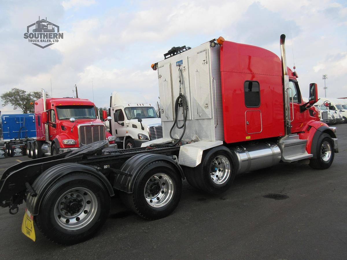Used 2021 PETERBILT 567