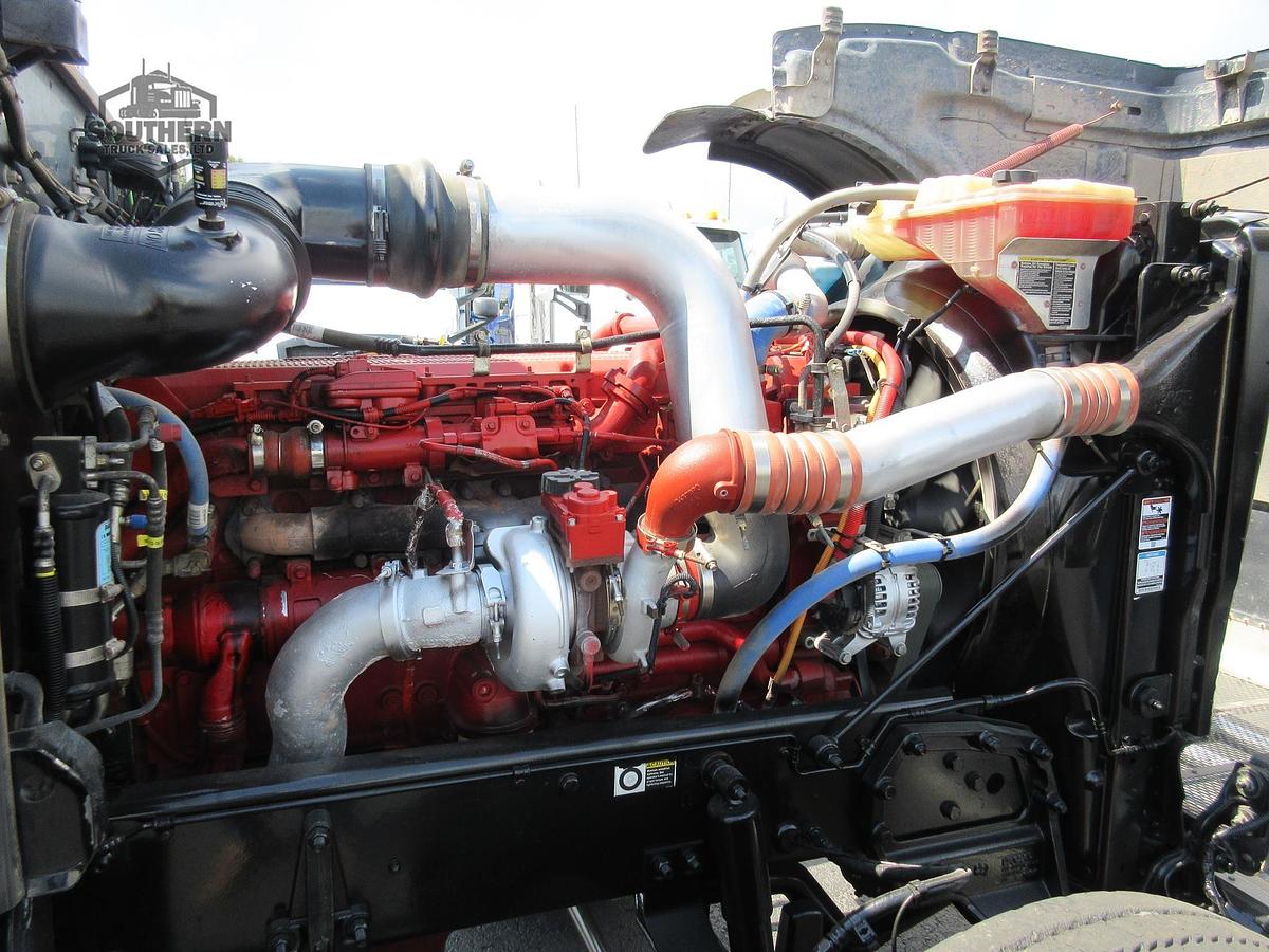 Used 2024 PETERBILT 389