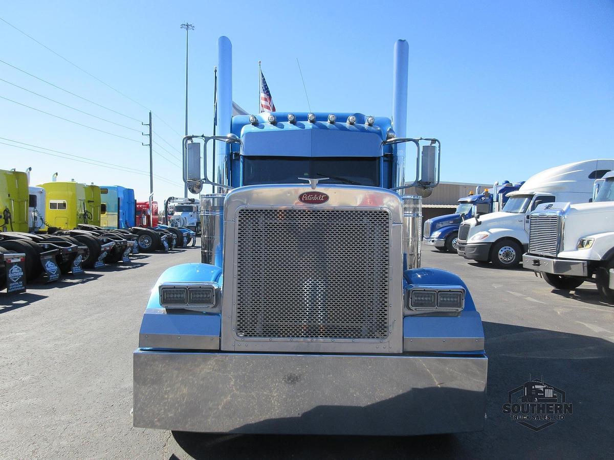 Used 2006 PETERBILT 379EXHD