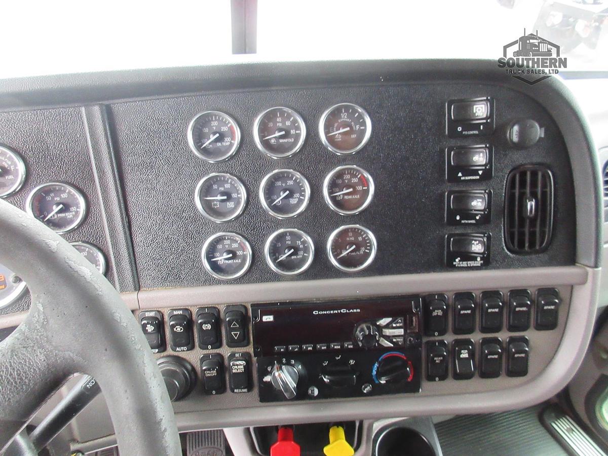 Used 2018 PETERBILT 389