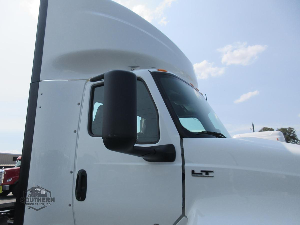 Used 2021 INTERNATIONAL LT