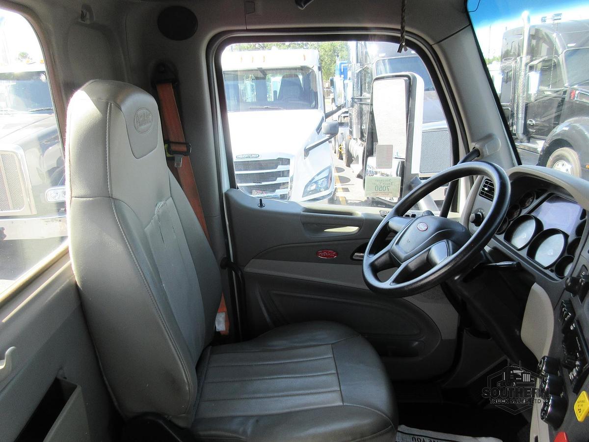 Used 2018 PETERBILT 579