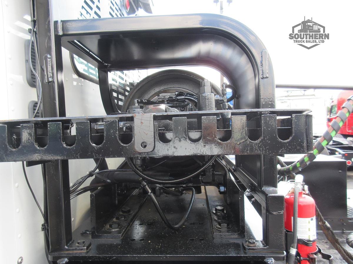 Used 2019 FREIGHTLINER CORONADO 122 SD