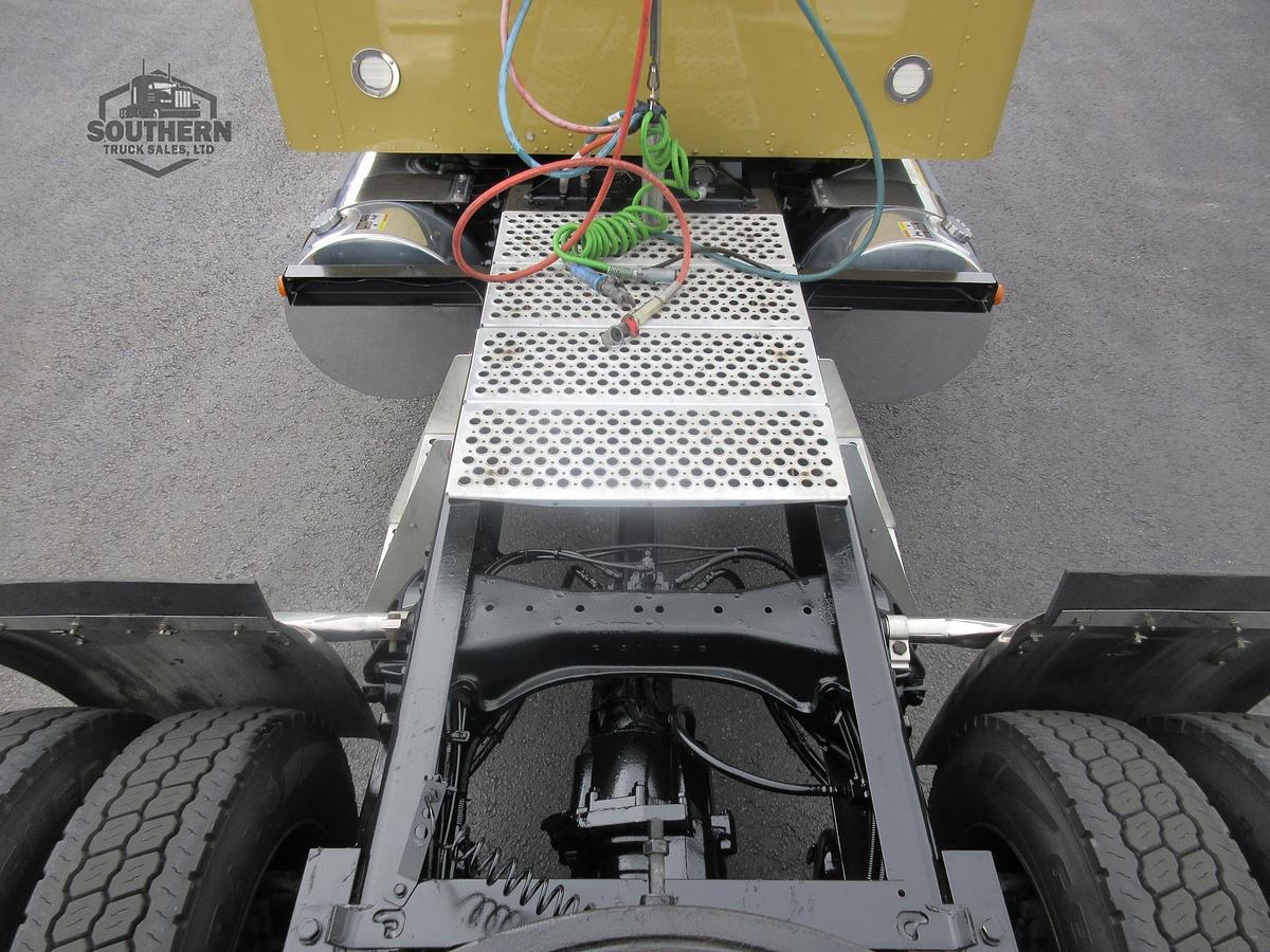 Used 2019 KENWORTH W900L