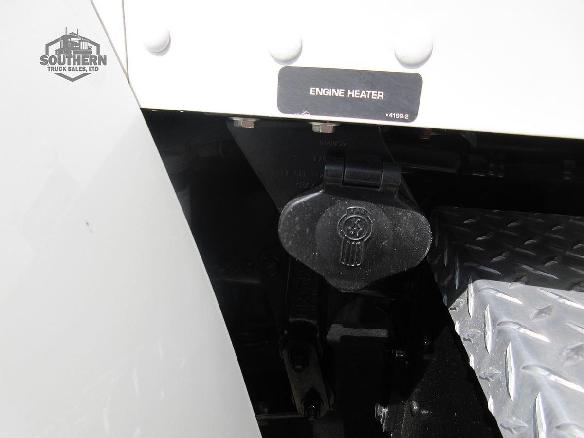 Used 2021 KENWORTH T270