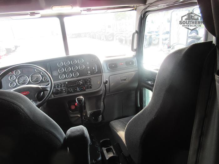 Used 2018 PETERBILT 389