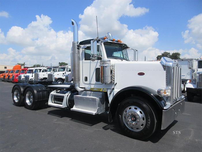 Used 2015 PETERBILT 389