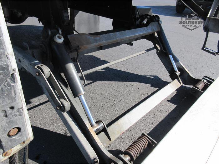 Used 2017 FREIGHTLINER BUSINESS CLASS M2 106