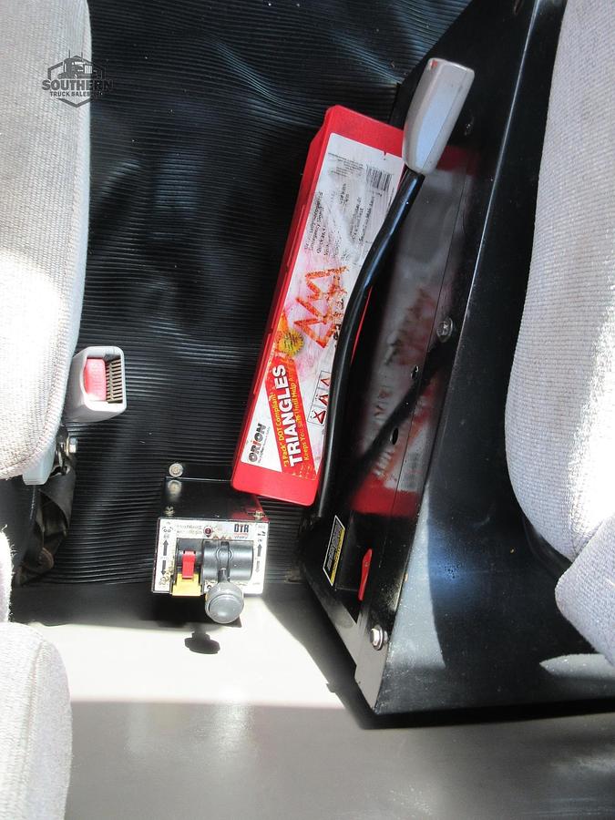 Used 2013 KENWORTH T800