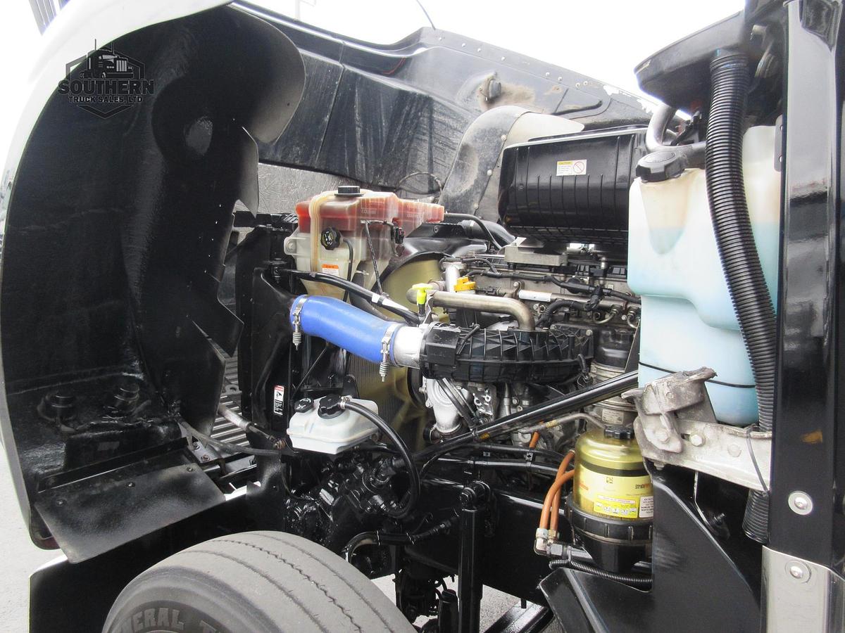 Used 2023 FREIGHTLINER CORONADO 122 SD