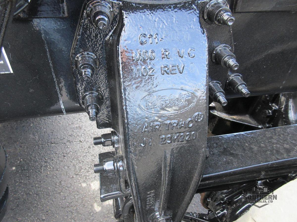 Used 2025 PETERBILT 567