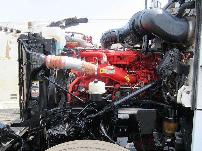 Used 2015 PETERBILT 365